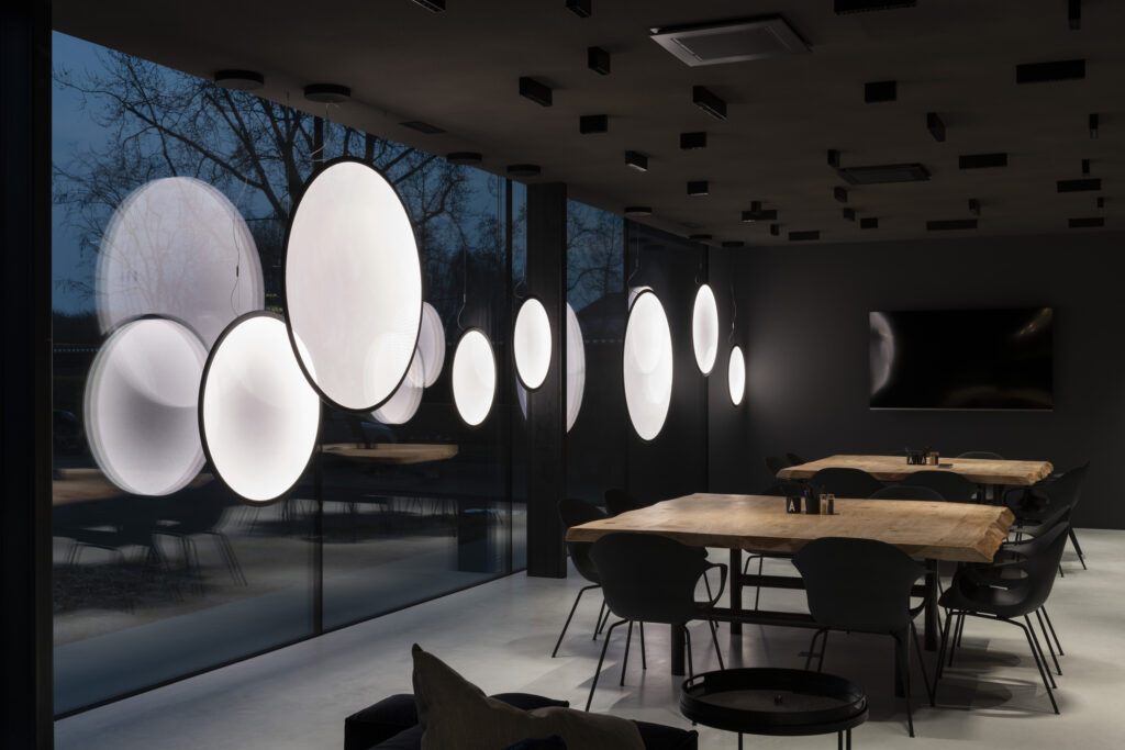 Artemide Discovery Vertical